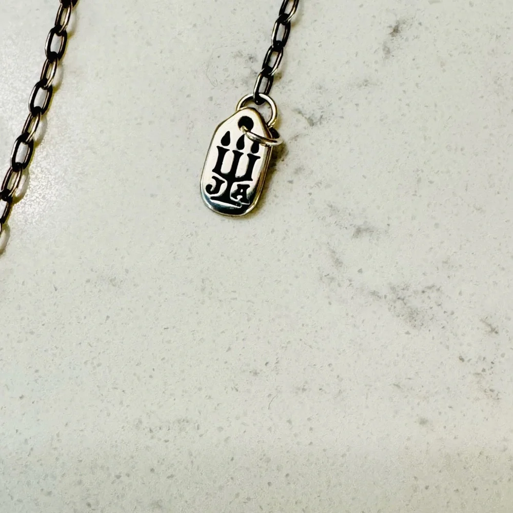 RARE James Avery Retired Venetian Scroll 40” Long Necklace - Picture 3 of 10